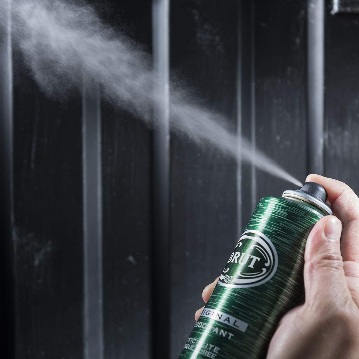 Brut Deospray 200 ml.	Original