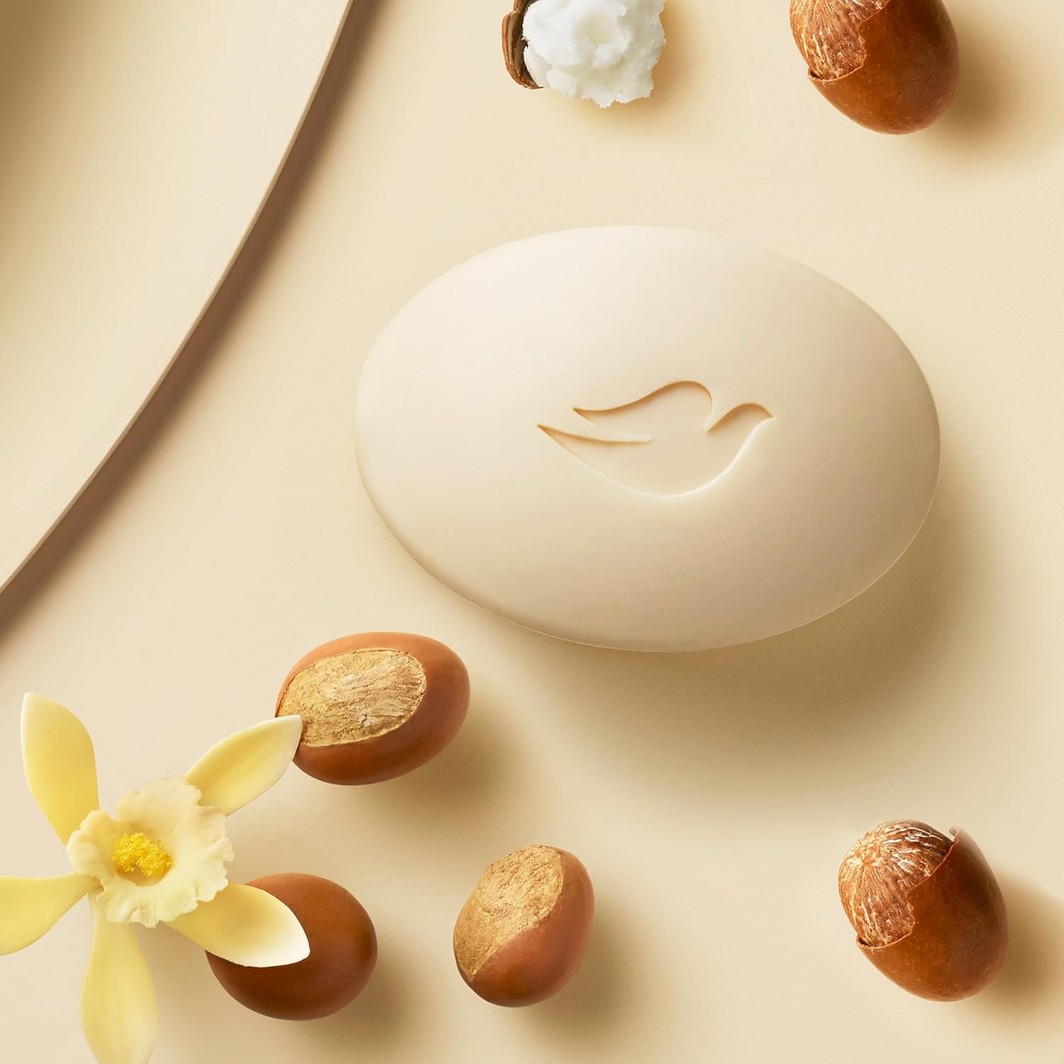Dove Toiletzeep 90 gr. Pampering (Sheaboter & Vanille)